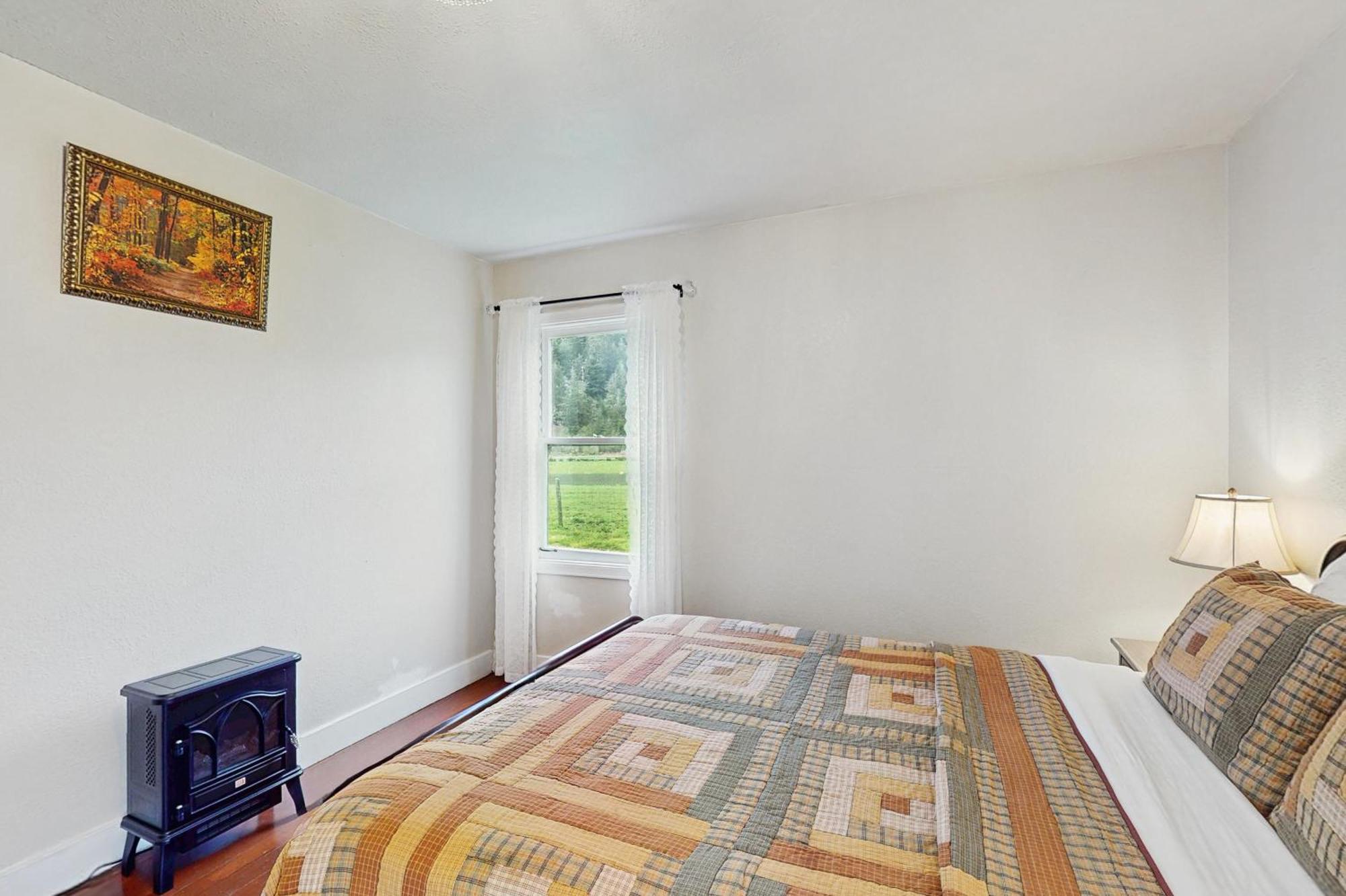 Redwood Farmhouse In The Orick Valley Esterno foto