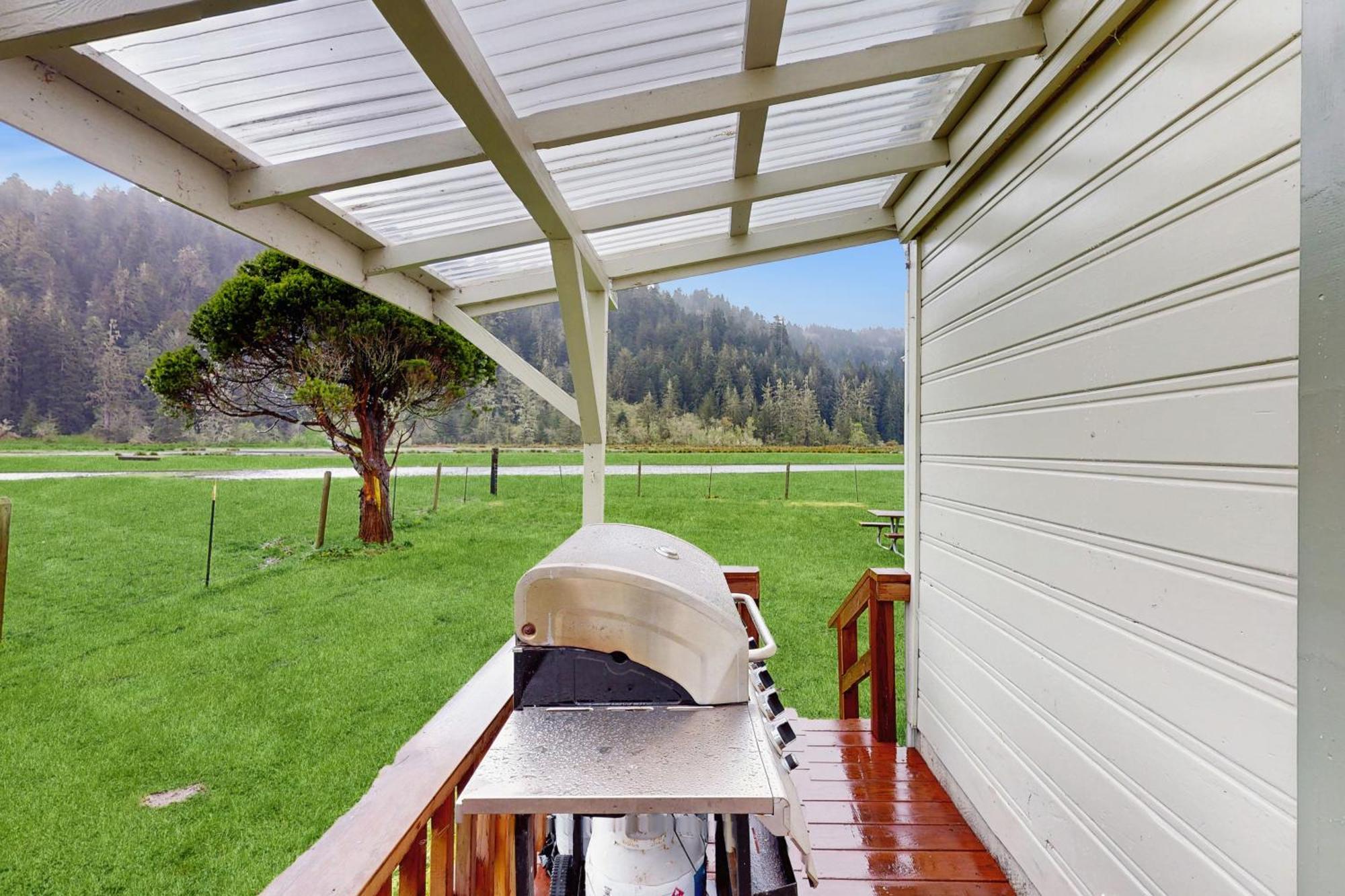 Redwood Farmhouse In The Orick Valley Esterno foto